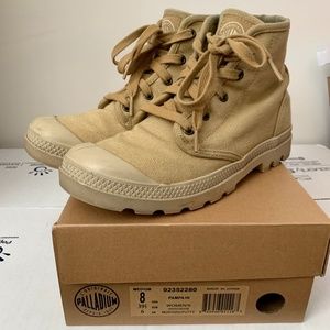 Palladium Pampa Hi Women's Canvas Combat Boots